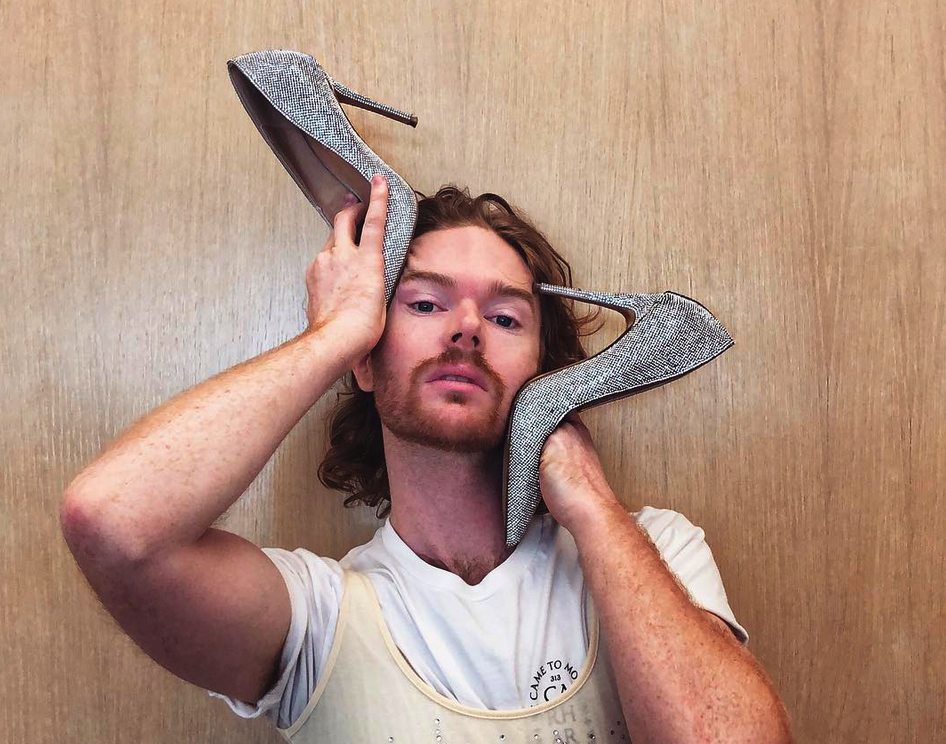 Men In Stilettos – What Do You Think Of The Hot New Fashion Trend That Is Sweeping The Western World?