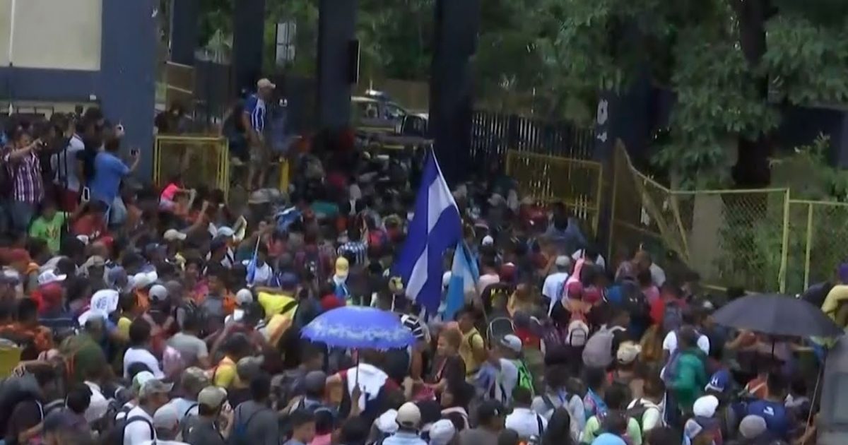 “Mother of All Caravans” Heads North from Honduras, Trump Threatens to Close Border