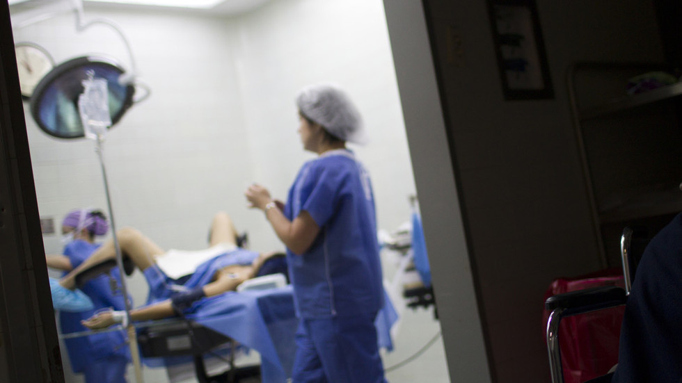 1800 women secretly filmed undressing for treatment at San Diego hospital