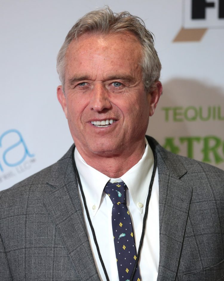 Robert F. Kennedy, Jr: Bill Gate’s “Obsession With Vaccines… Fueled By Messianic Conviction… To Save The World With Technology & God-Like Willingness To Experiment With Lives Of Lesser Humans”