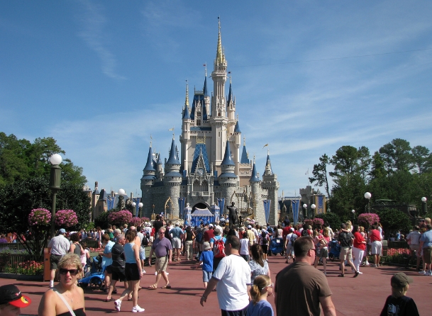 Magic Kingdom of TYRANNY: Disney now ARRESTING its own guests who refuse covid temperature checks