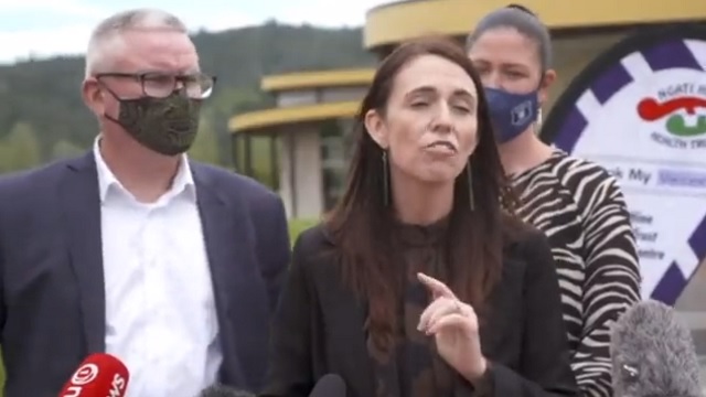 New Zealand PM Shuts Down Press Conference Over Unauthorized Questions From Indy Reporter